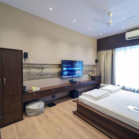 Central Bed & Breakfast Калькутта Экстерьер фото